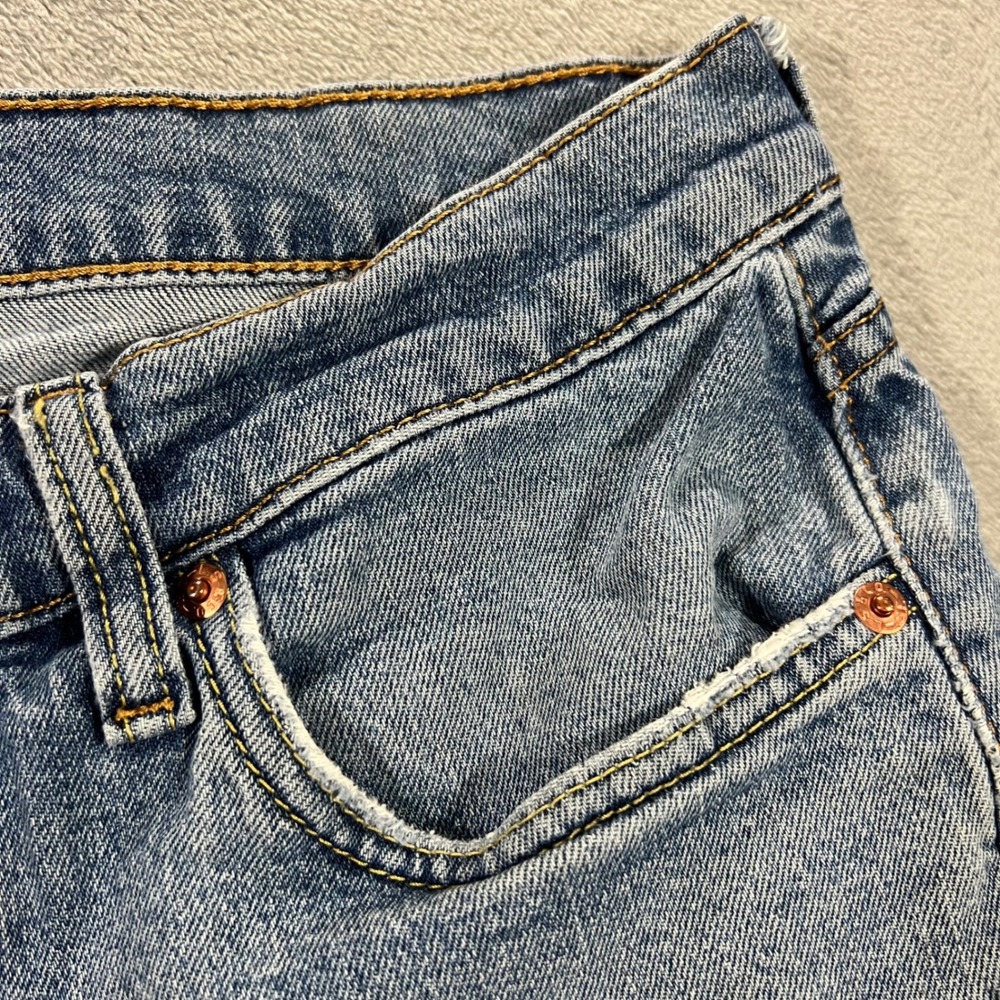 LEVI'S 514 Straight Jeans Mens 32x30 Blue Distressed Medium Wash Denim Rips - Picture 6 of 16